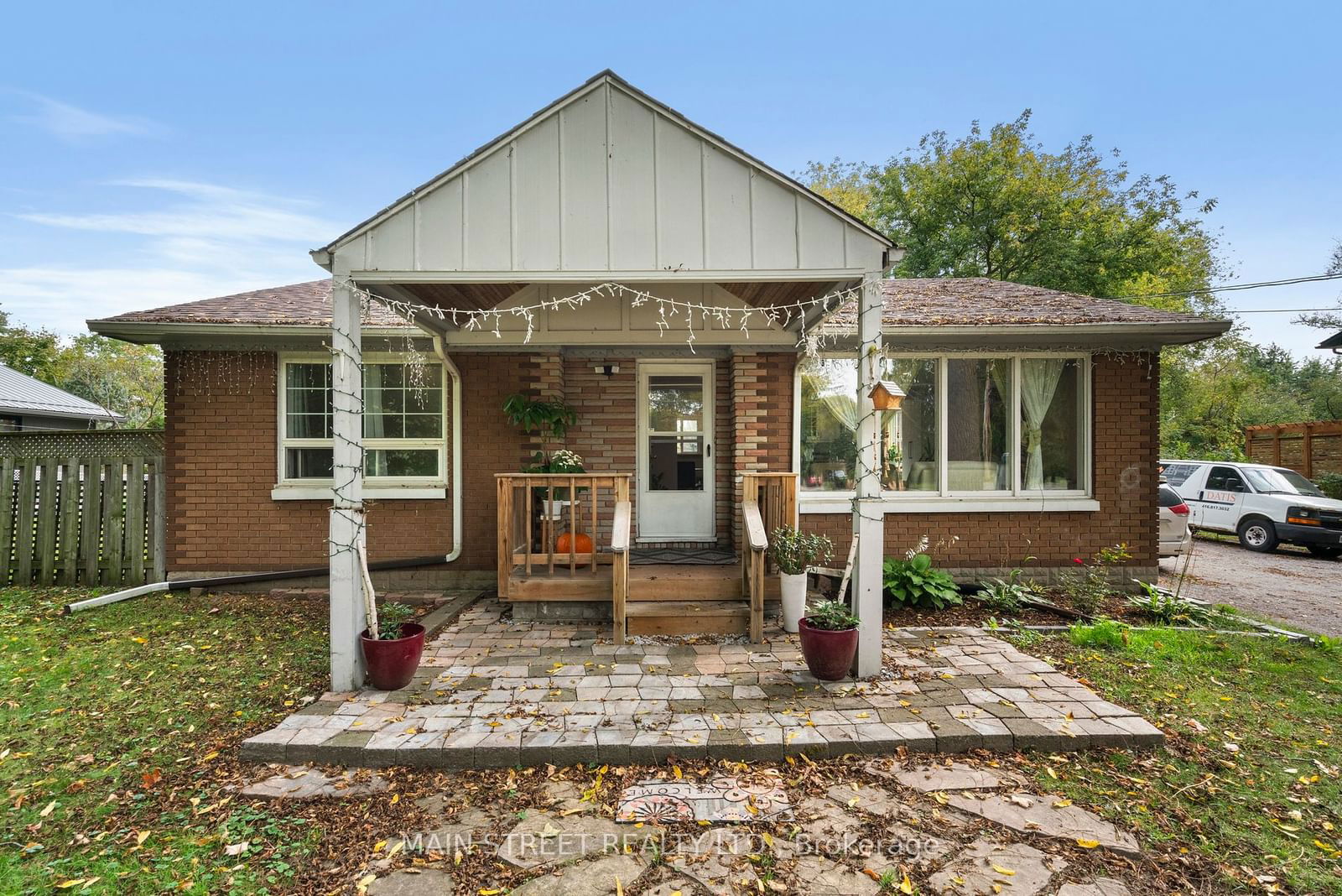 Building at 18947 MCCOWAN Road, East Gwillimbury, Mt Albert