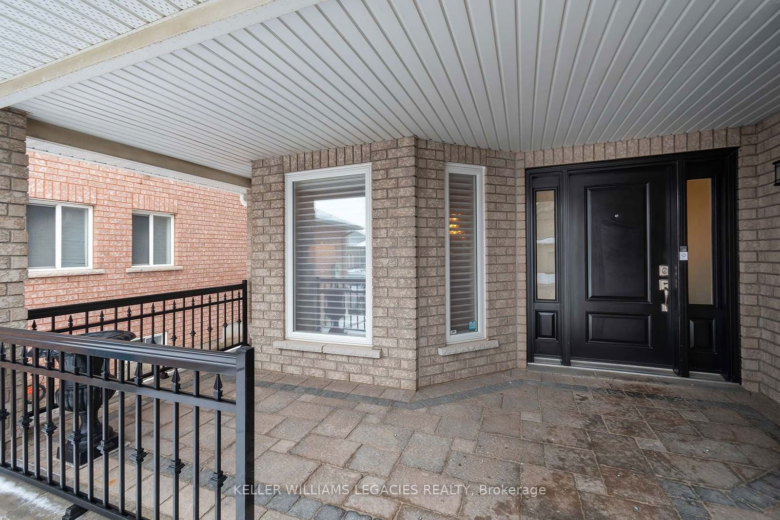 Detached House for sale at 43 Brasswinds Court, Vaughan, West Woodbridge, L4L 9C6 - MLS: N11957118