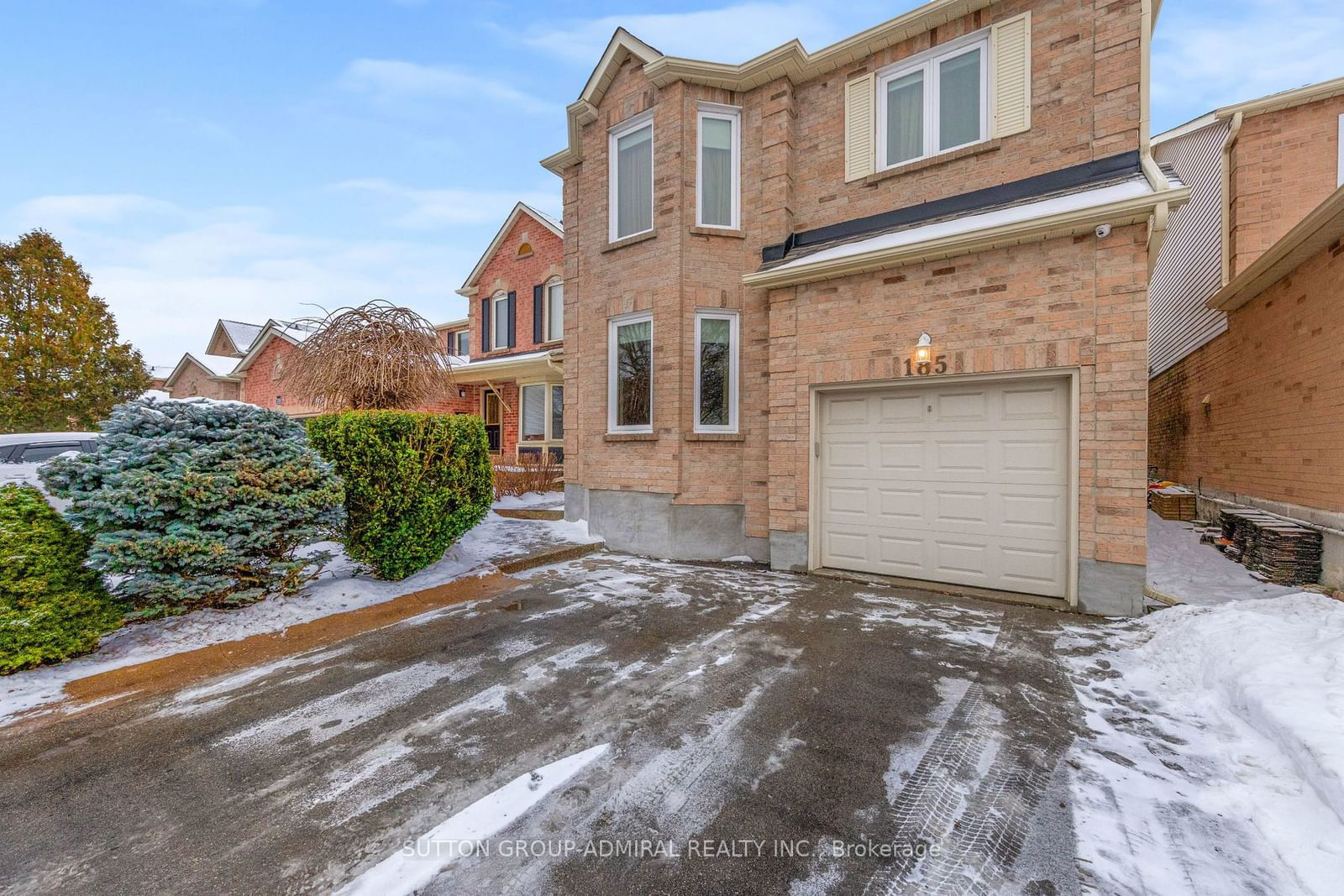 Detached House sold at 185 Chelwood Drive, Vaughan, Brownridge, L4J 7C3 - MLS: N11957292