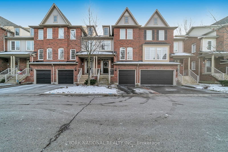 home for sale on 13-100 Elgin Mills Road W