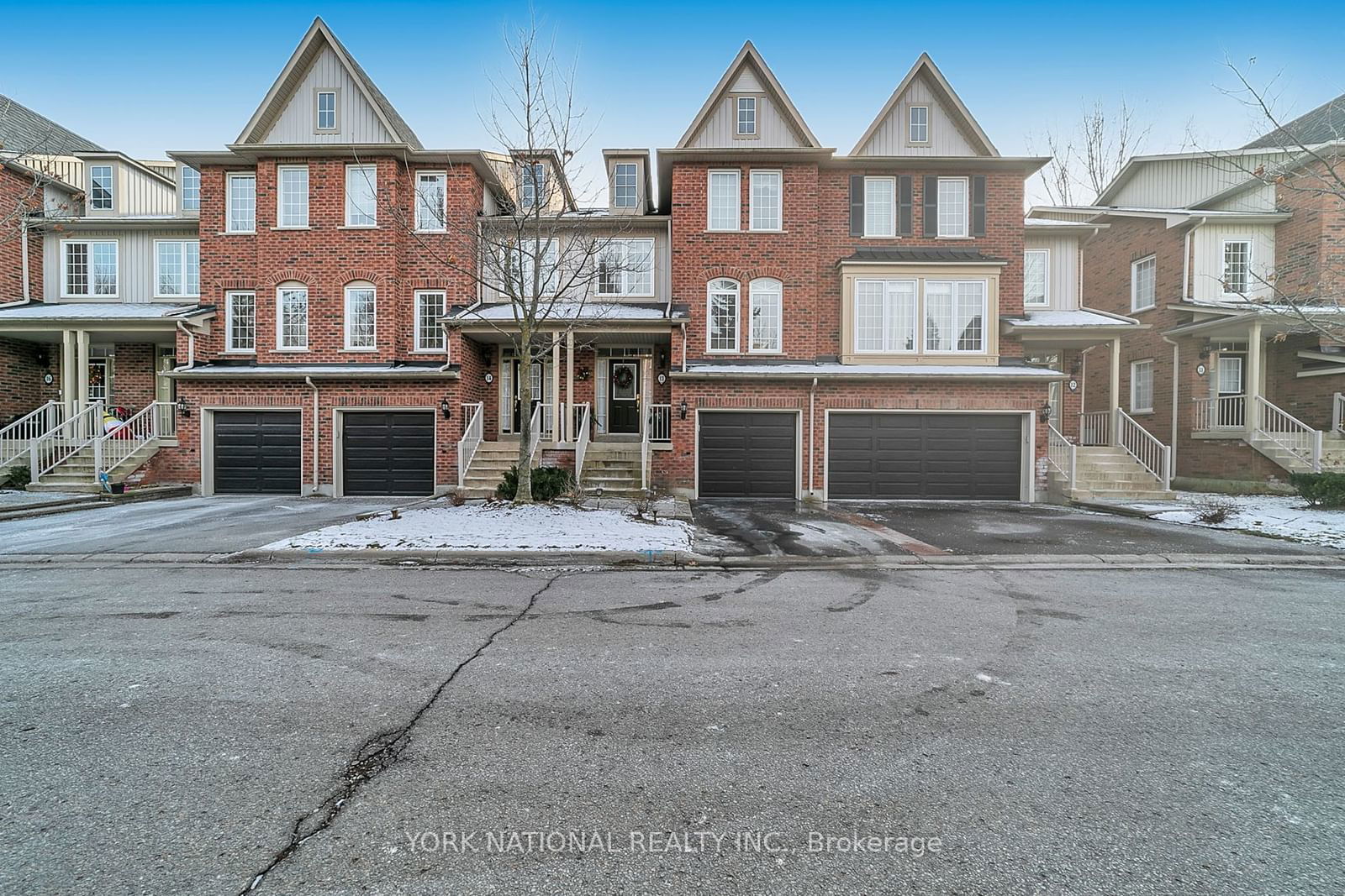 Townhouse for sale at 13-100 Elgin Mills Road, Richmond Hill, Westbrook, L4C 0R6 - MLS: N11957688