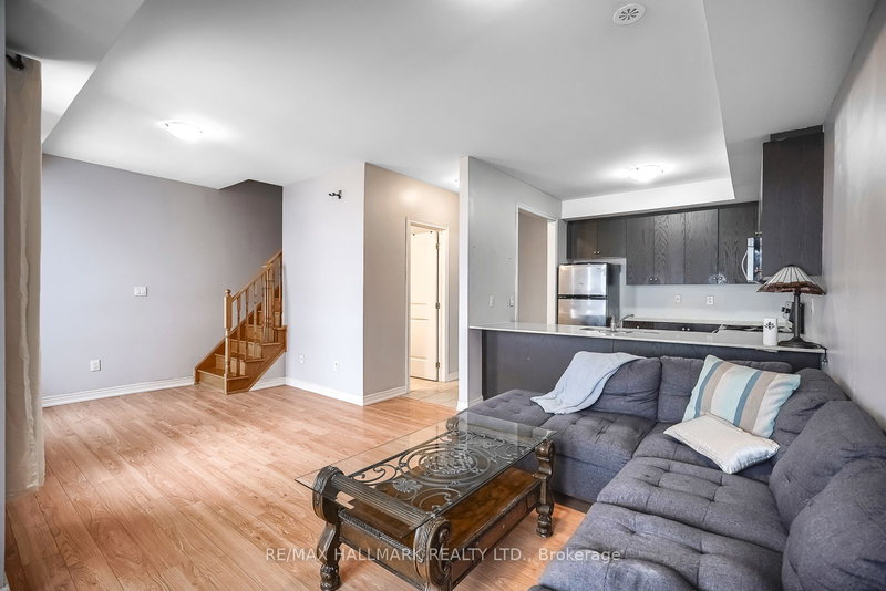 9 - 9601 Jane St, Vaughan, L6A 4G5 | Image 3
