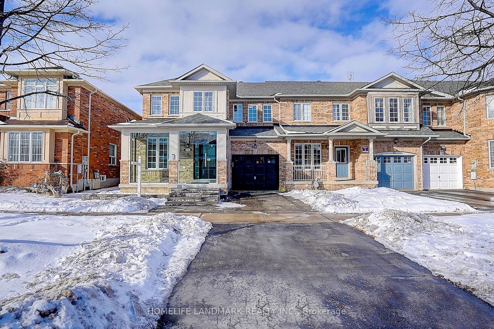 Townhouse for sale at 12 Silver Linden Drive, Richmond Hill, Langstaff, L4B 3S8 - MLS: N11958008