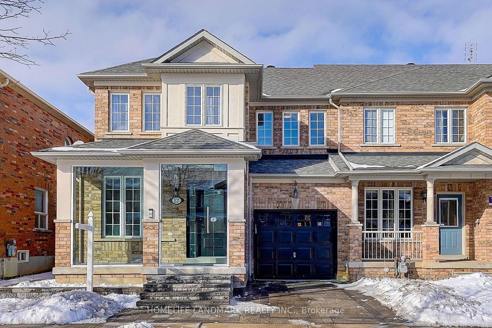 Townhouse for sale at 12 Silver Linden Drive, Richmond Hill, Langstaff, L4B 3S8 - MLS: N11958008