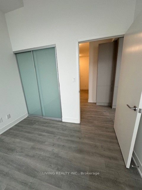 Room1