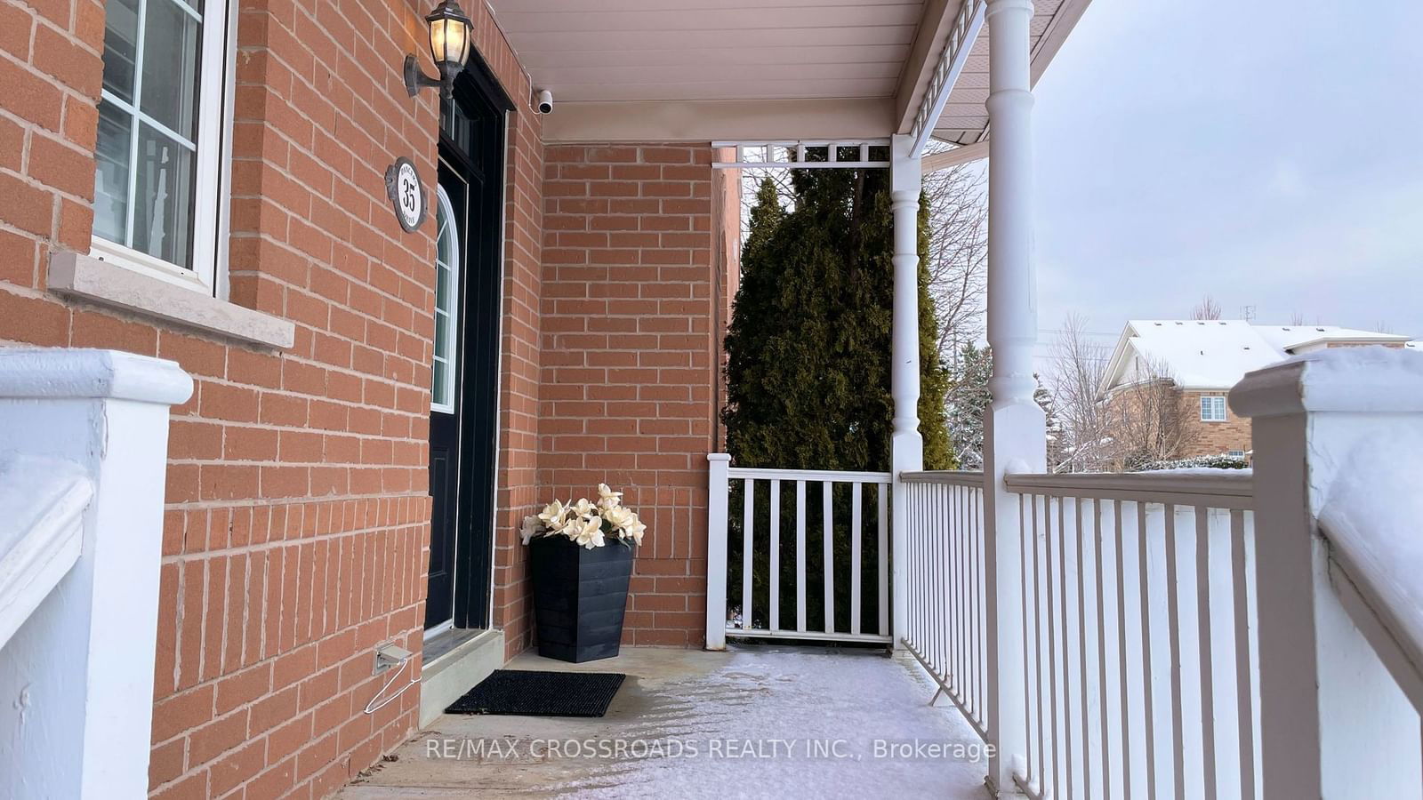 Townhouse for sale at 35 Dancer's Drive, Markham, Angus Glen, L6C 2C4 - MLS: N11958723