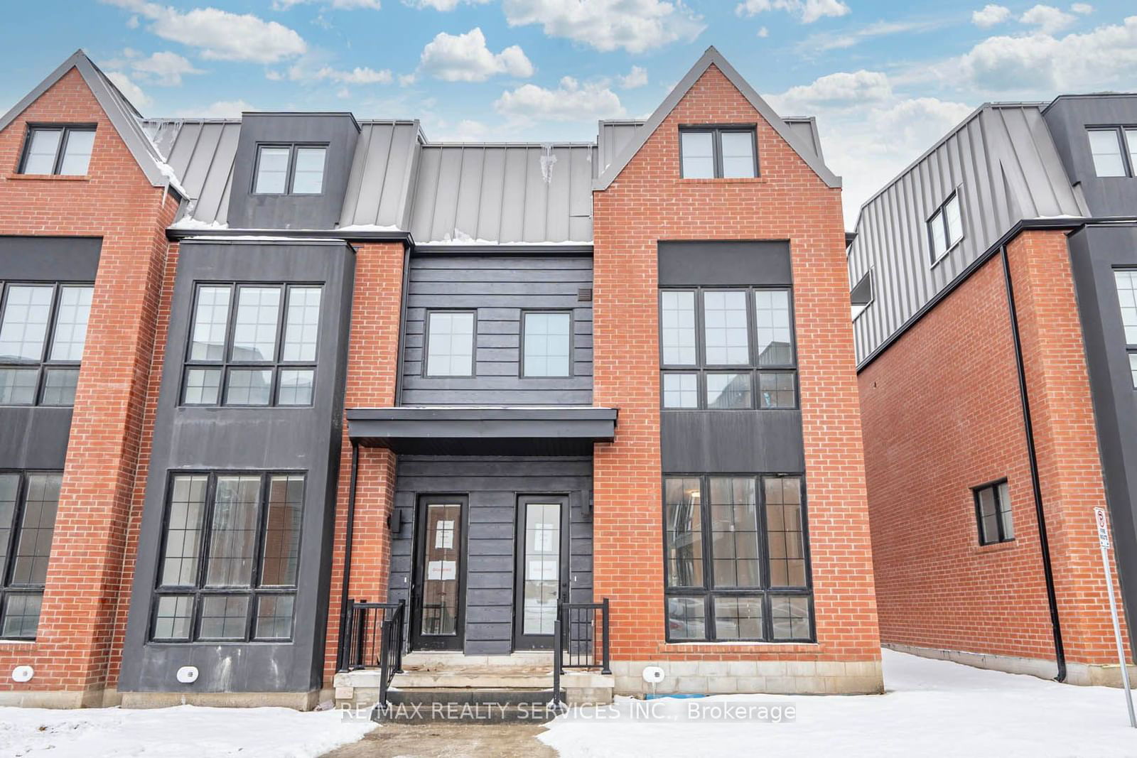 Townhouse for sale at POTL 22-300 Atkinson Avenue, Vaughan, Uplands, L4J 8A2 - MLS: N11958918