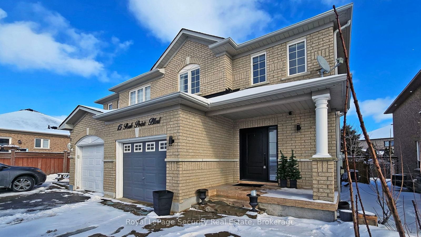 Semi-Detached House for sale at 15 Peak Point Boulevard, Vaughan, Rural Vaughan, L6A 3T9 - MLS: N11959401