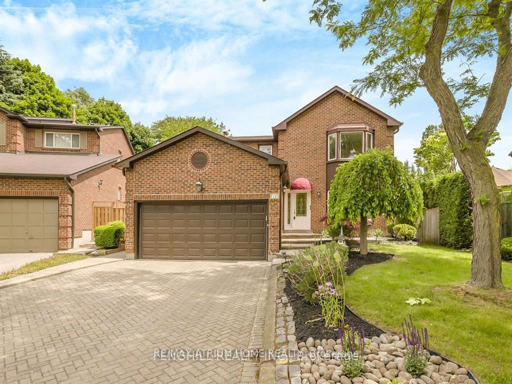 Detached House for sale at 10 Spanhouse Crescent, Markham, Unionville, L3R 4E3 - MLS: N11960157