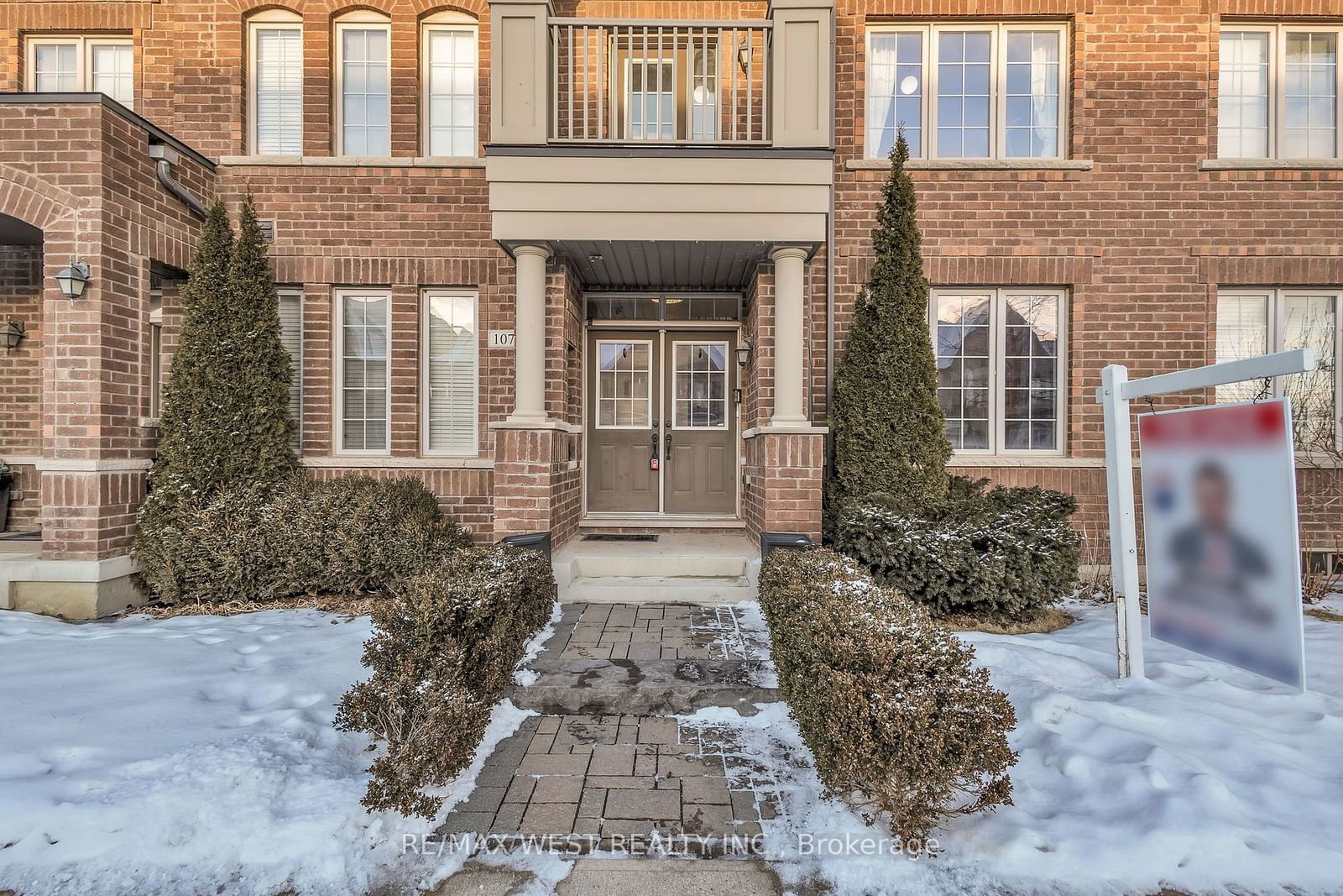 Townhouse for sale at 107 Barons Street, Vaughan, Kleinburg, L4H 3Y2 - MLS: N11960350