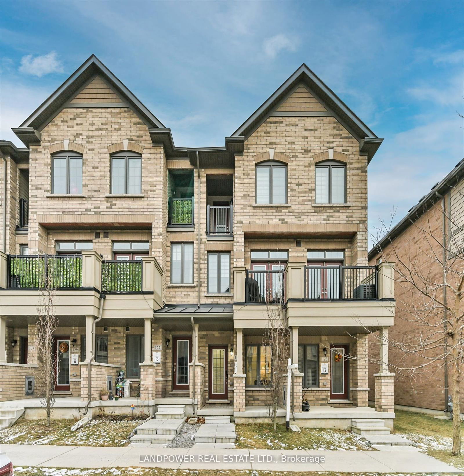 Townhouse sold at 125 Frederick Wilson Avenue, Markham, Cornell, L6B 1P6 - MLS: N11960448