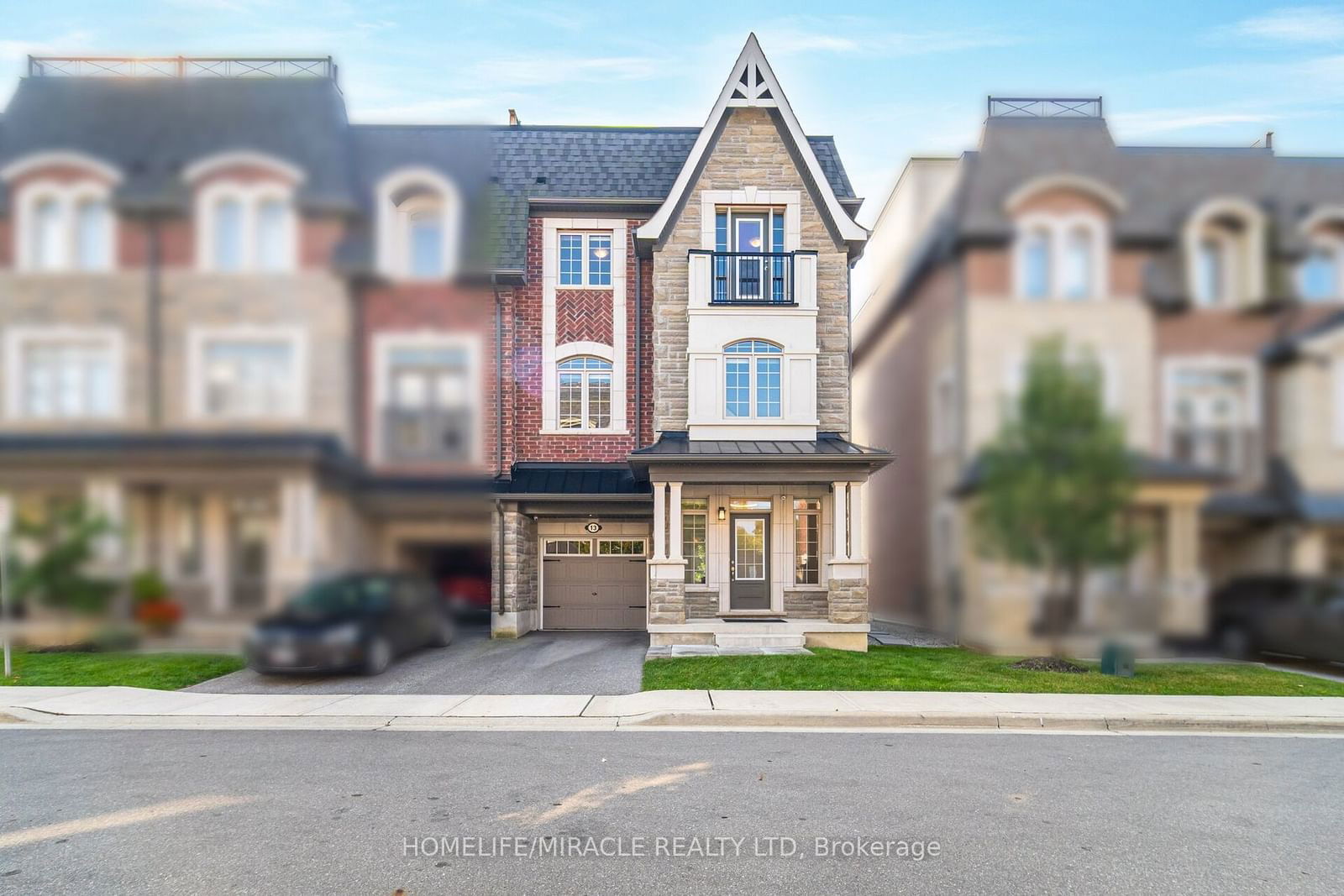 Townhouse for sale at 13 Ingleside Street, Vaughan, East Woodbridge, L4L 0H9 - MLS: N11960983