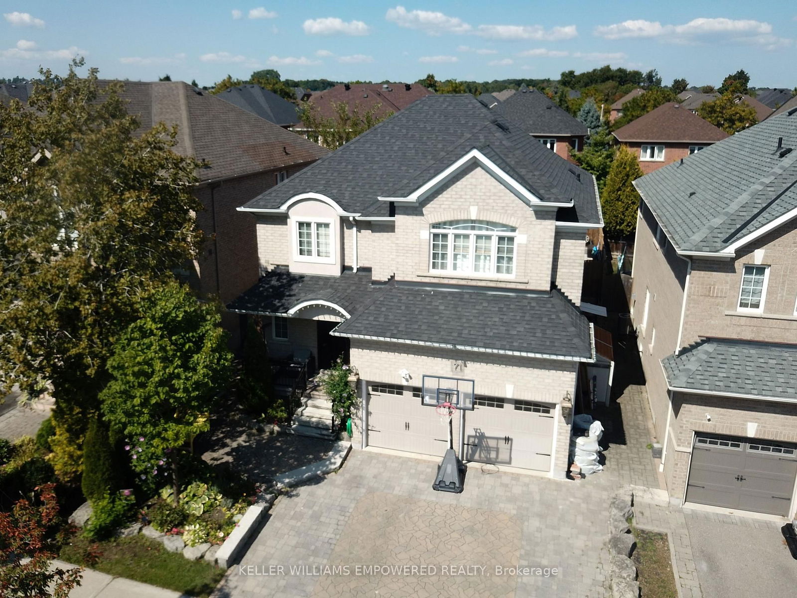 Detached House for sale at 71 Gracedale Drive, Richmond Hill, Westbrook, L4C 0S8 - MLS: N11961342