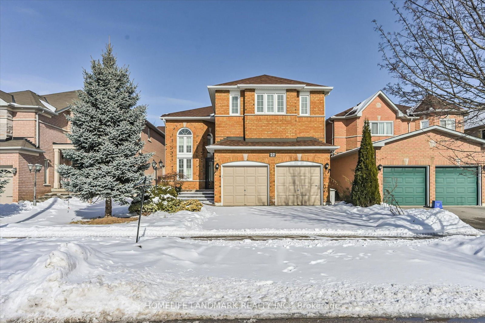 Building at 27 Alpine Crescent, Richmond Hill, Rouge Woods