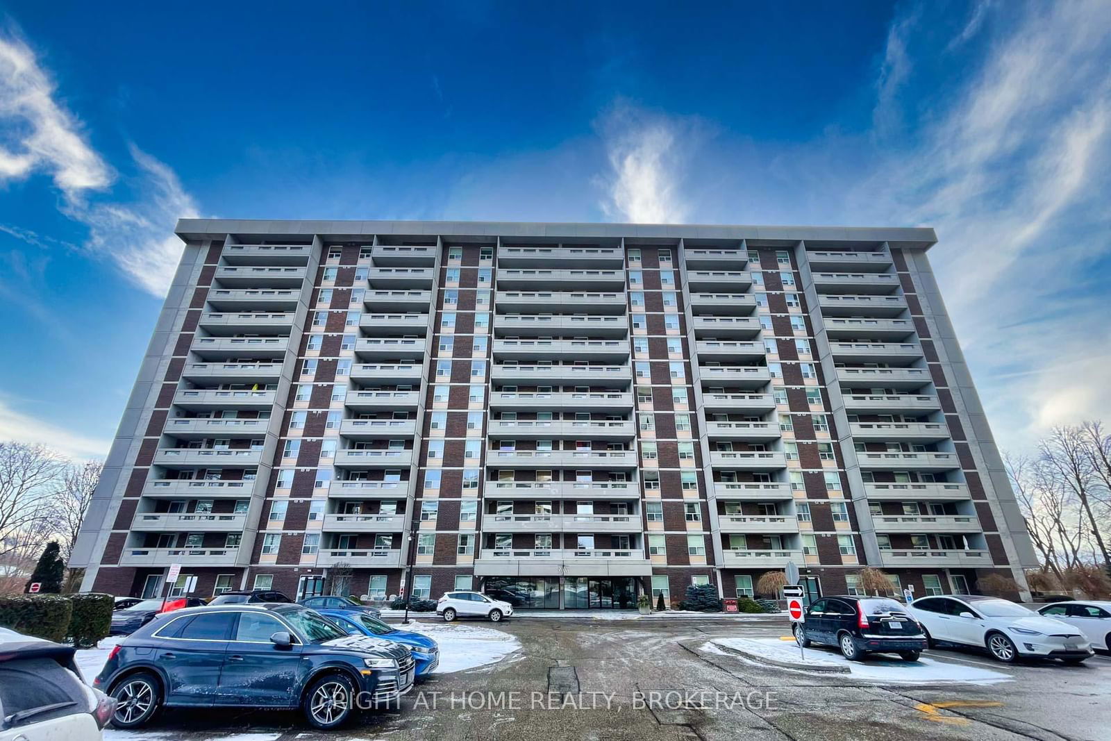 Condo for sale at 1005-50 Inverlochy Boulevard, Markham, Royal Orchard, L3T 4T6 - MLS: N11961553