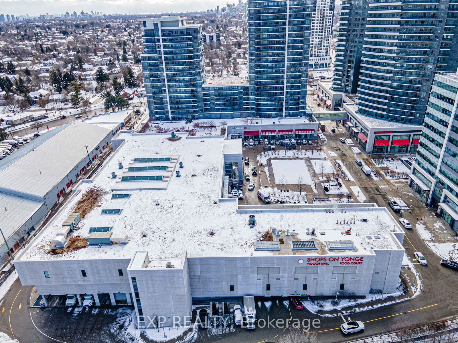 Condo for lease at 906-7165 Yonge Street, Markham, Grandview, L3T 0C9 - MLS: N11961609