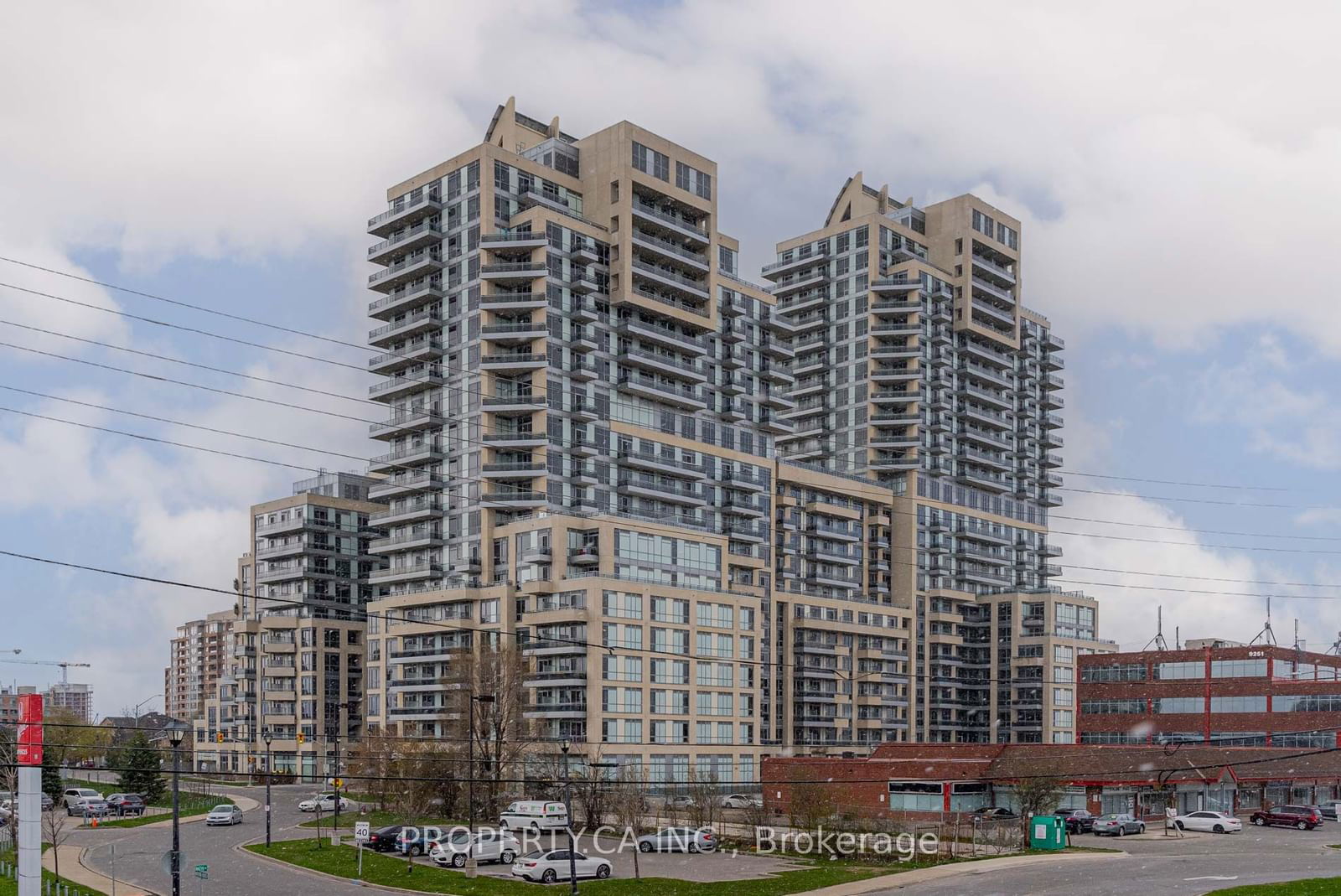 Condo for lease at 713-9205 Yonge Street, Richmond Hill, Langstaff, L4C 1V5 - MLS: N11961644