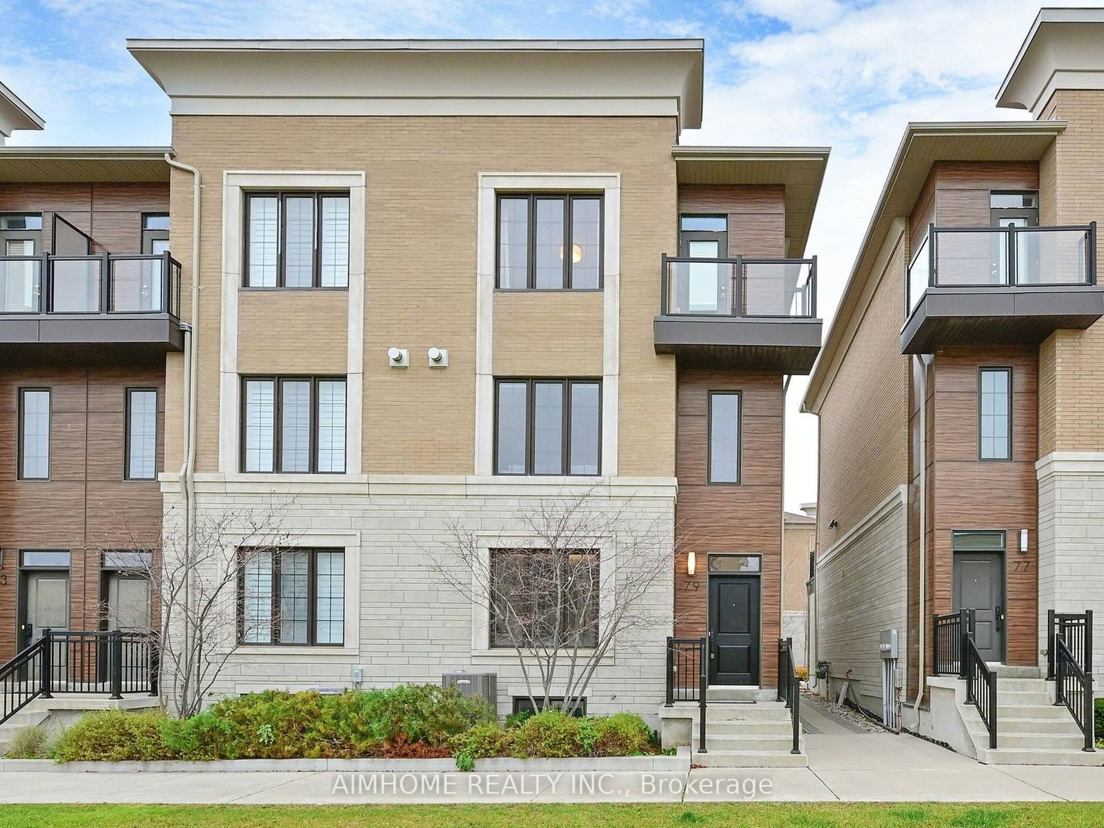 Townhouse for sale at 79 Village Pkwy, Markham, Unionville, L3R 4Z7 - MLS: N11961851