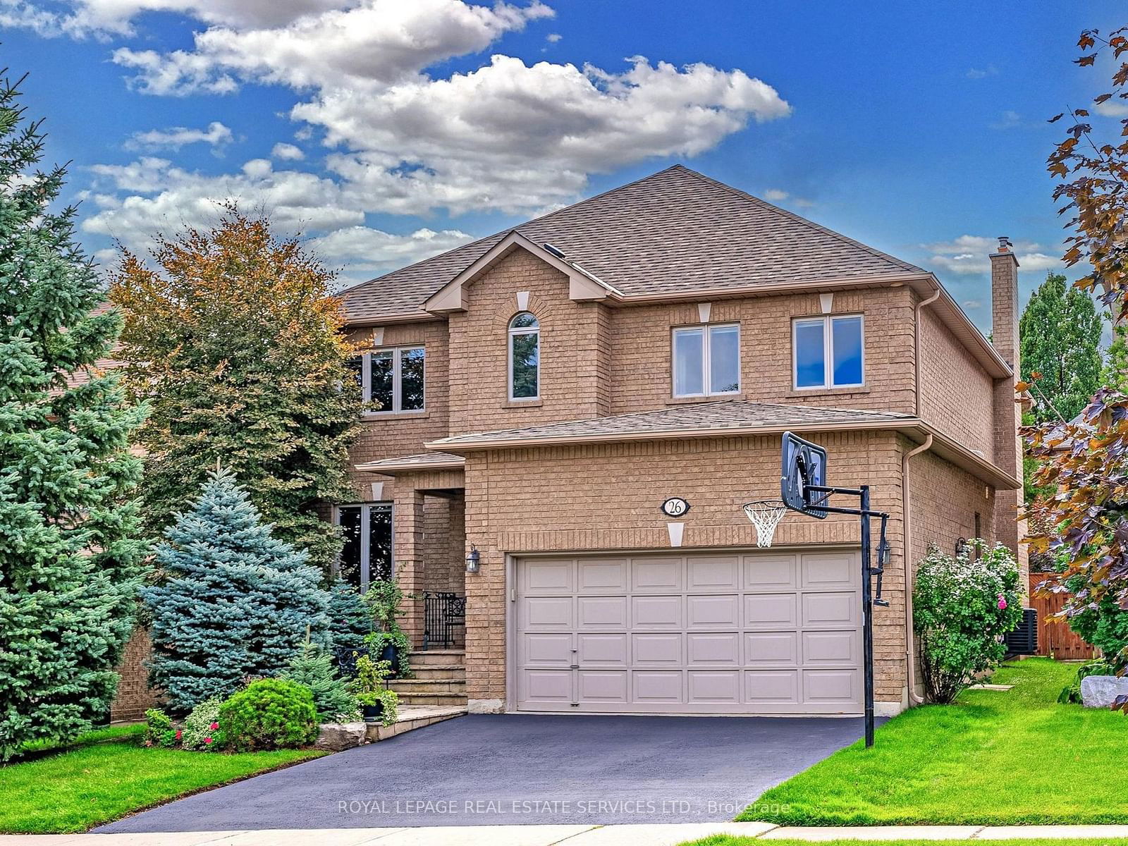 Detached House for sale at 26 Langtry Place, Vaughan, Uplands, L4J 8K8 - MLS: N11962363