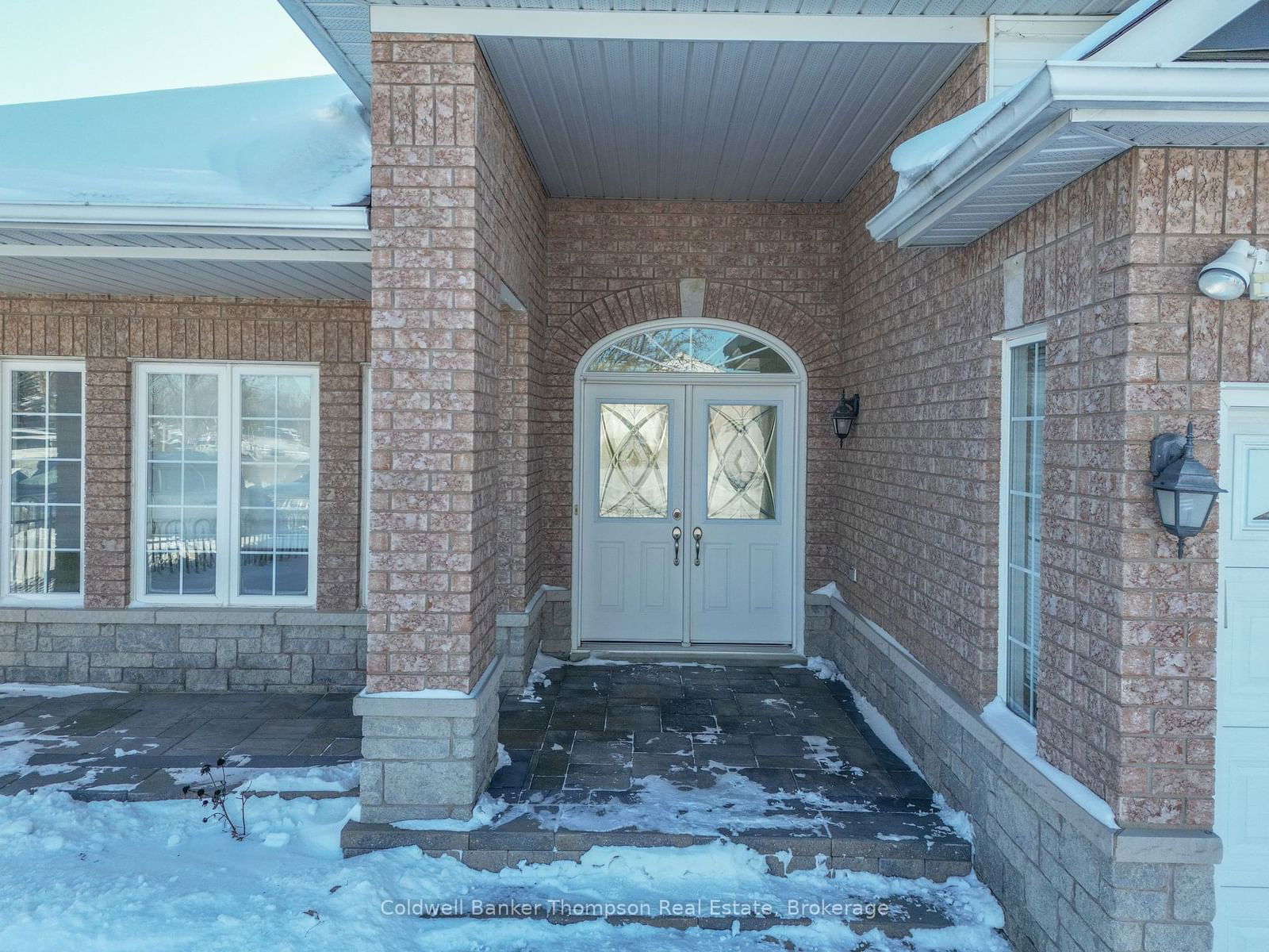 Detached House sold at 2009 Thompson Street, Innisfil, Alcona, L9S 4Z1 - MLS: N11962623