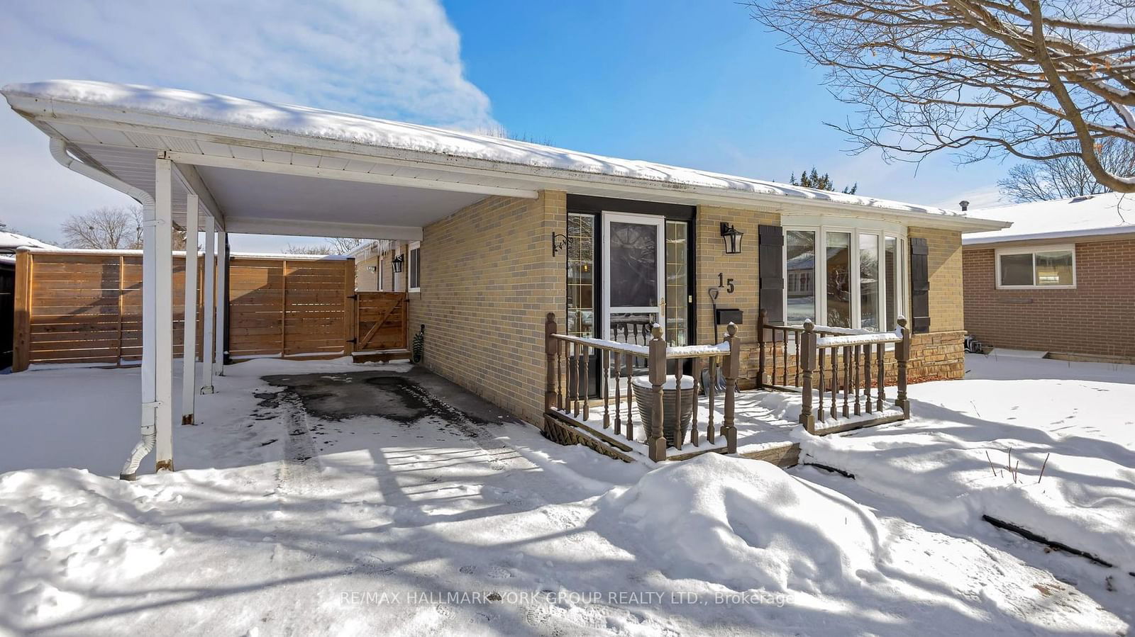 Detached House leased at 15 Banff Drive, Aurora, Aurora Heights, L4G 3E3 - MLS: N11963053