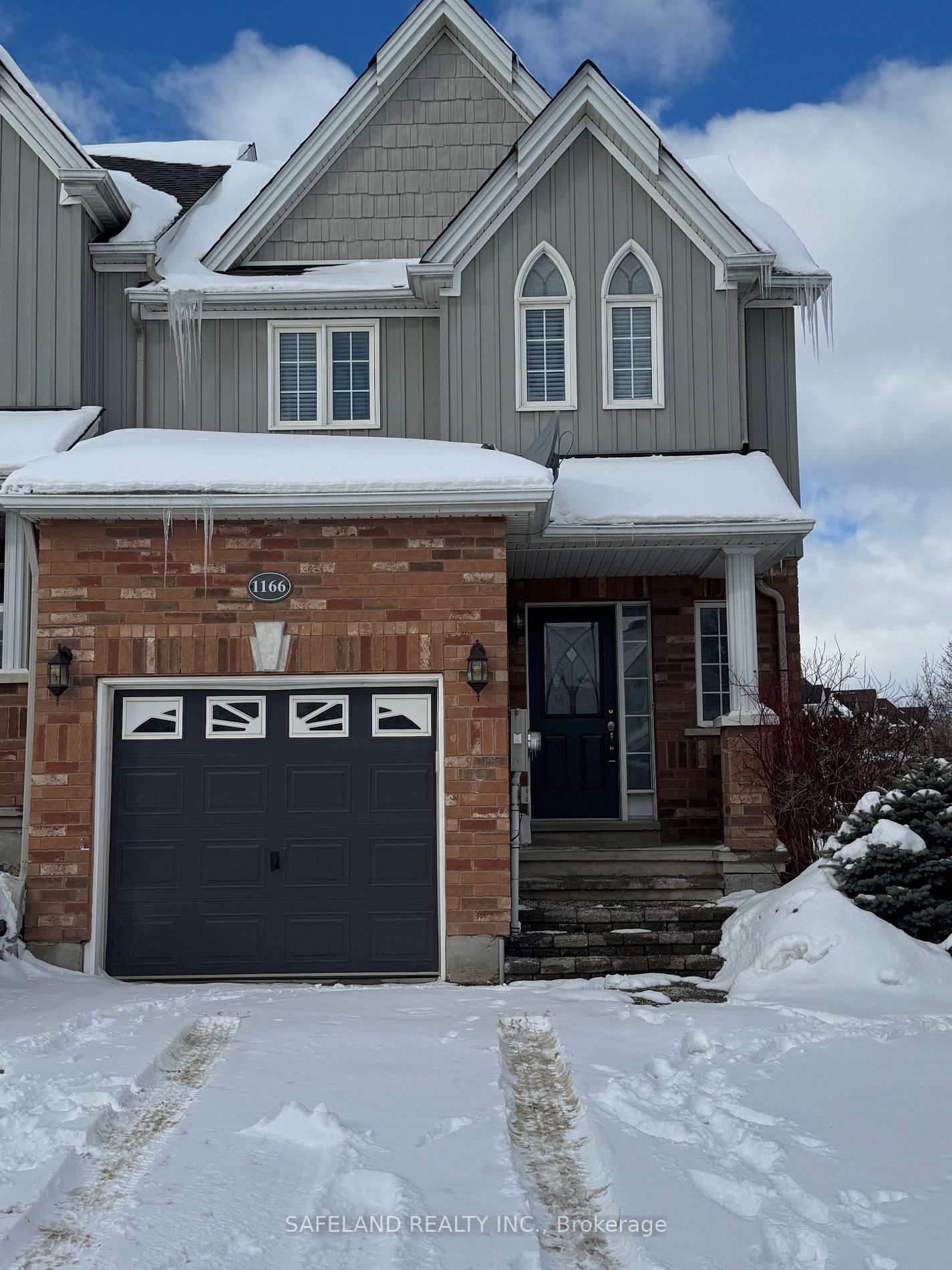 Townhouse for sale at 1166 Booth Avenue, Innisfil, Alcona, L9S 4W5 - MLS: N11963384