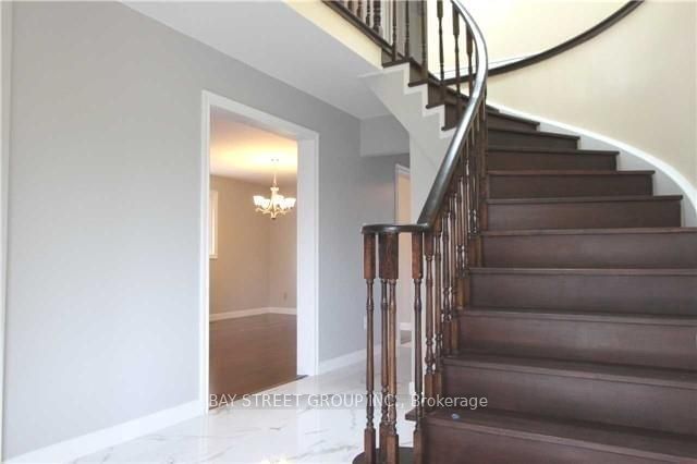 Detached House for lease at 9 Charles Alfred Crescent, Markham, Middlefield, L3S 2B6 - MLS: N11963480