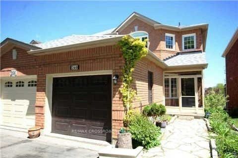 Semi-Detached House leased at 268 Pinnacle Trail, Aurora, Bayview Wellington, L4G 7G4 - MLS: N11963928