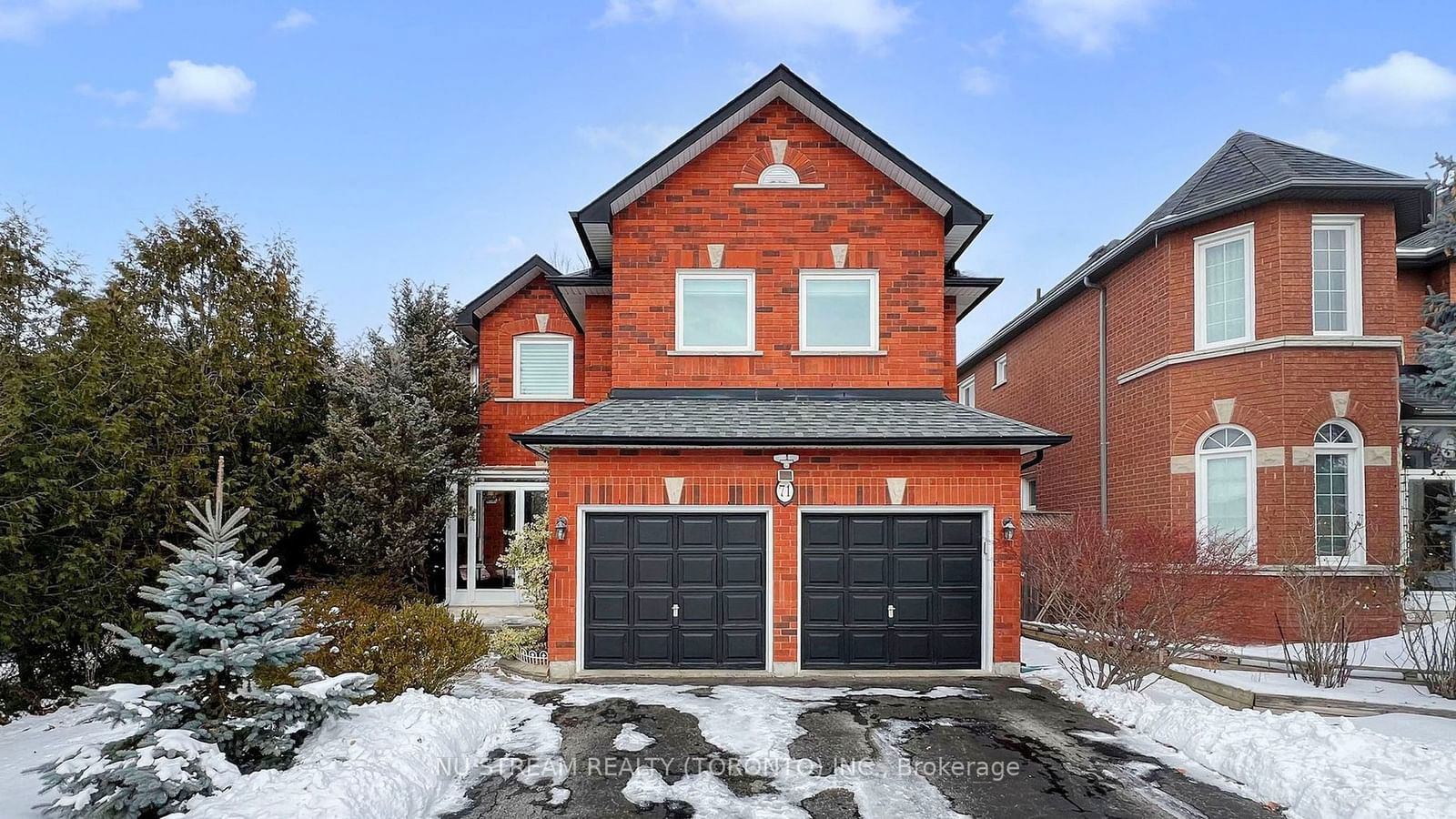 Building at 71 Alpine Crescent, Richmond Hill, Rouge Woods