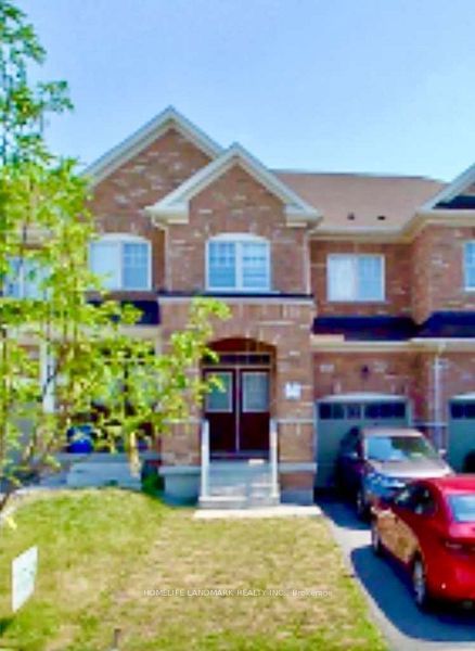 Townhouse for lease at 27 Gower Drive, Aurora, Rural Aurora, L4G 0V9 - MLS: N11964482