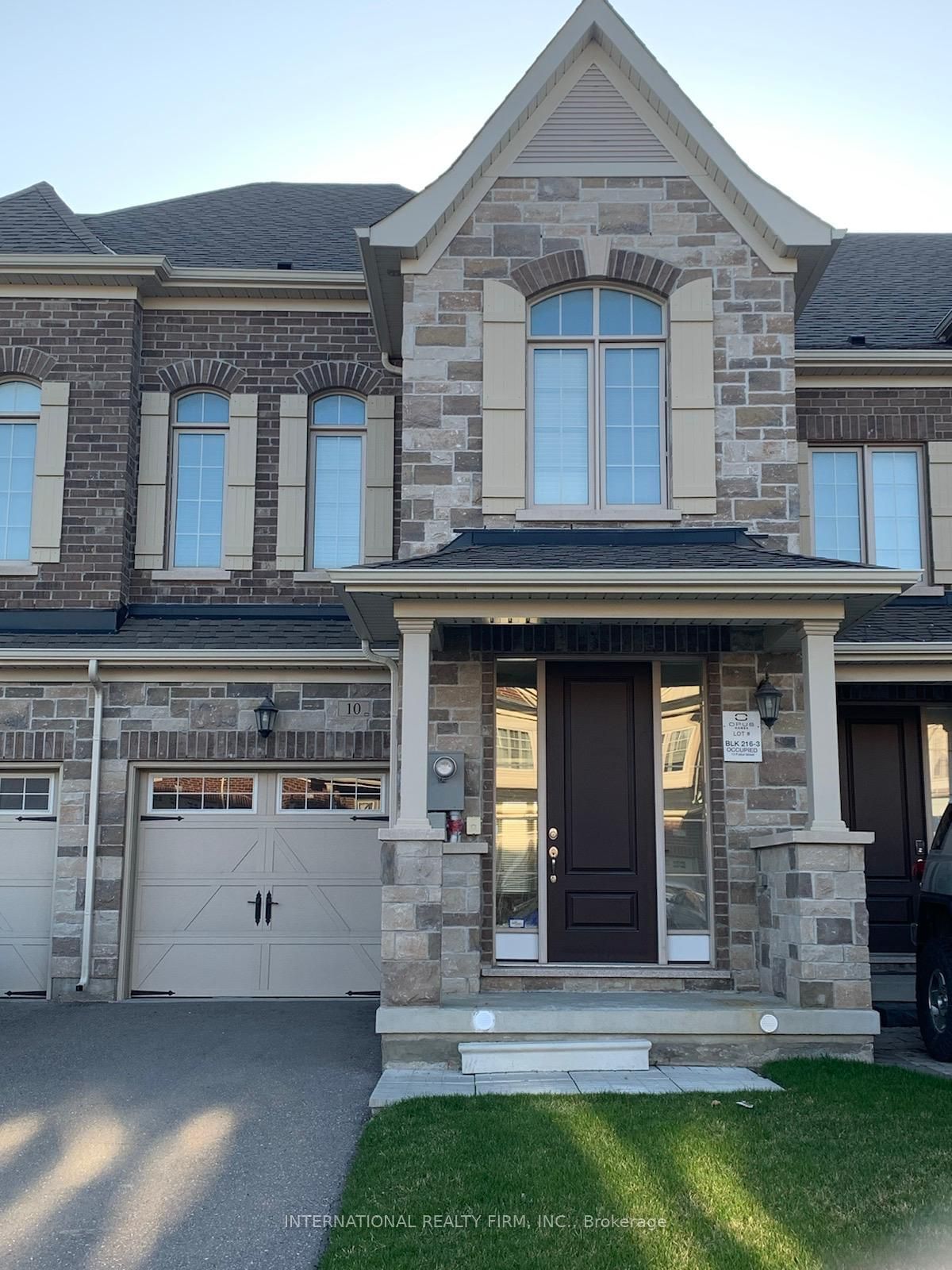 Townhouse for lease at 10 Folliot Street, Aurora, Rural Aurora, L4G 0W1 - MLS: N11964534