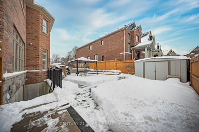 42 MANOR HAMPTON St, East Gwillimbury - Sharon image-0-4