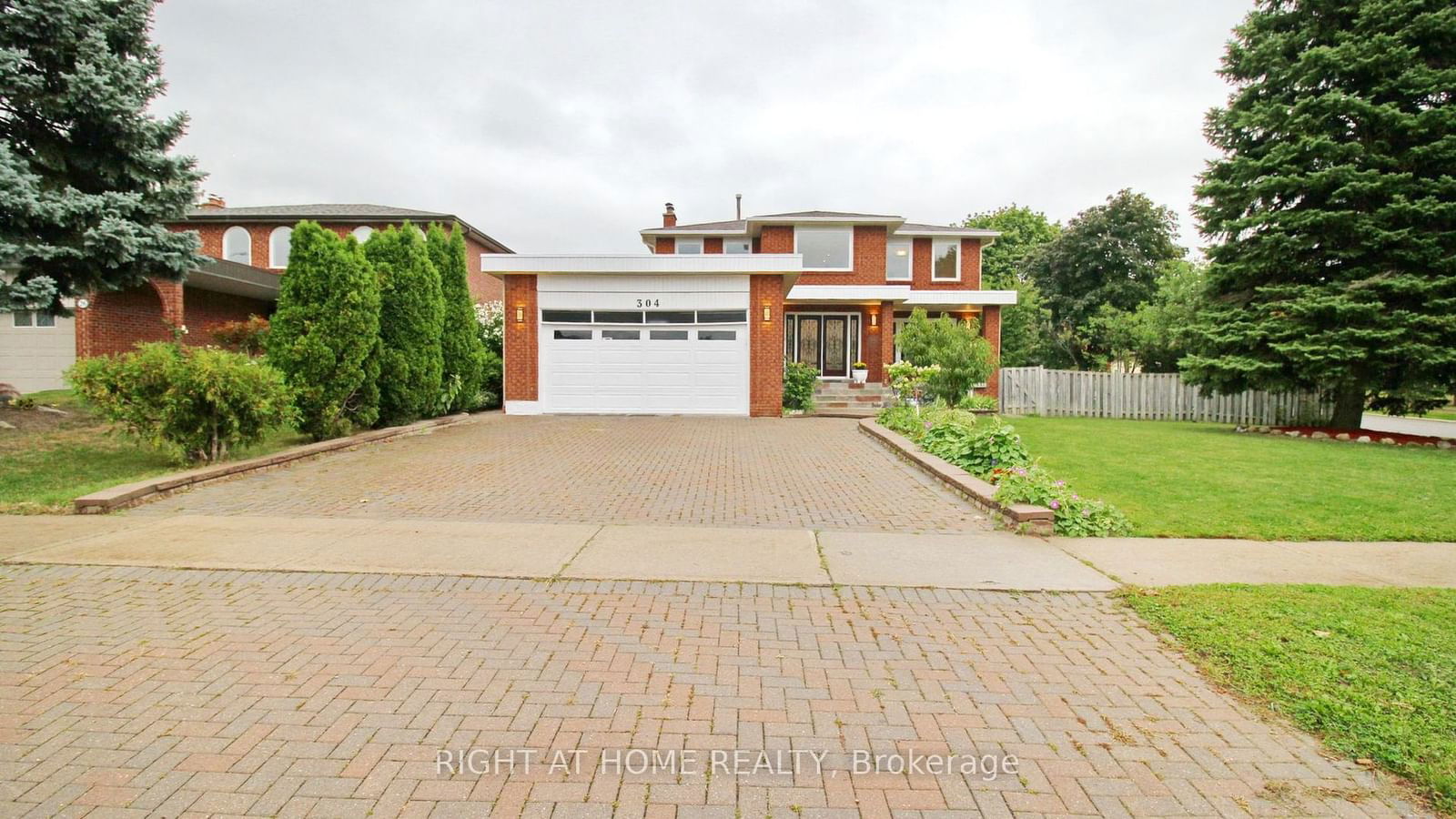 Detached House for sale at 304 Firglen Ridge, Vaughan, Islington Woods, L4L 1N7 - MLS: N11964617