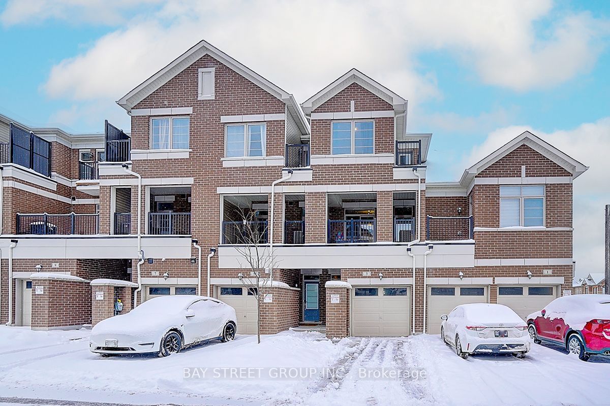 Townhouse sold at 3 Carneros Way, Markham, Box Grove, L6B 1R2 - MLS: N11964638