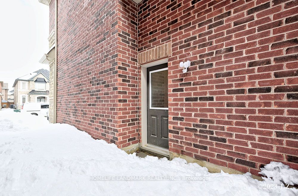 Detached House for lease at 2 Bedroom Basement Unit-17 Elderslie Crescent, Vaughan, Kleinburg, L0J 1C0 - MLS: N11964657