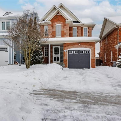 65 Margaret Graham Cres, East Gwillimbury - Mt Albert