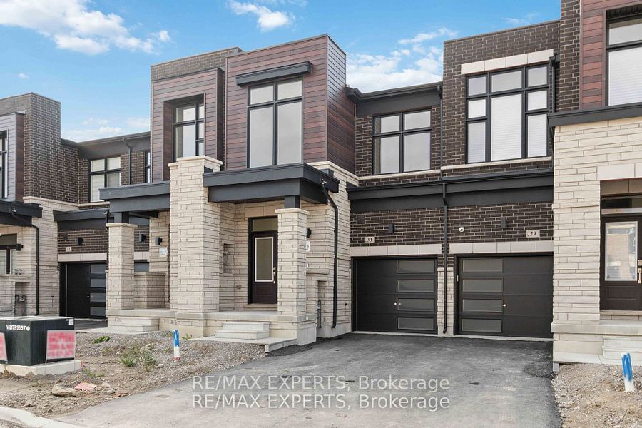 Townhouse for sale at 33 Kinloss Street, Vaughan, Kleinburg, L4H 3N5 - MLS: N11965392