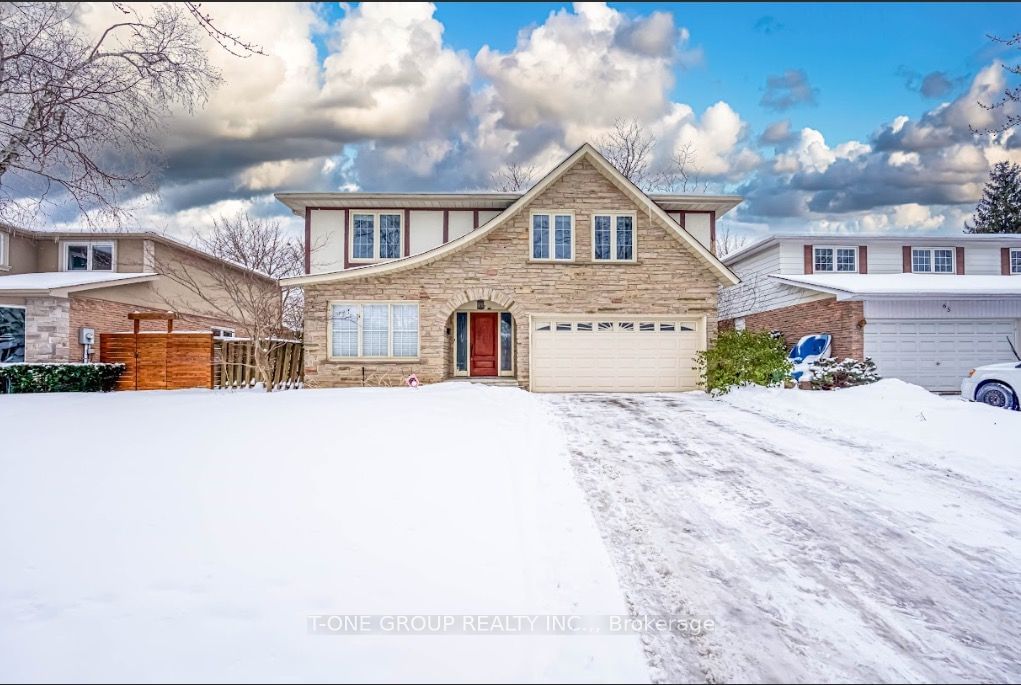 Detached House for sale at 67 Carlton Road, Markham, Unionville, L3R 1Z7 - MLS: N11965529