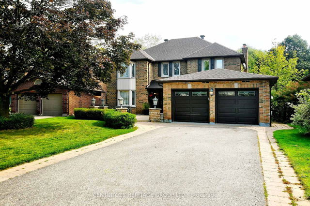 8 Petch Crescent
