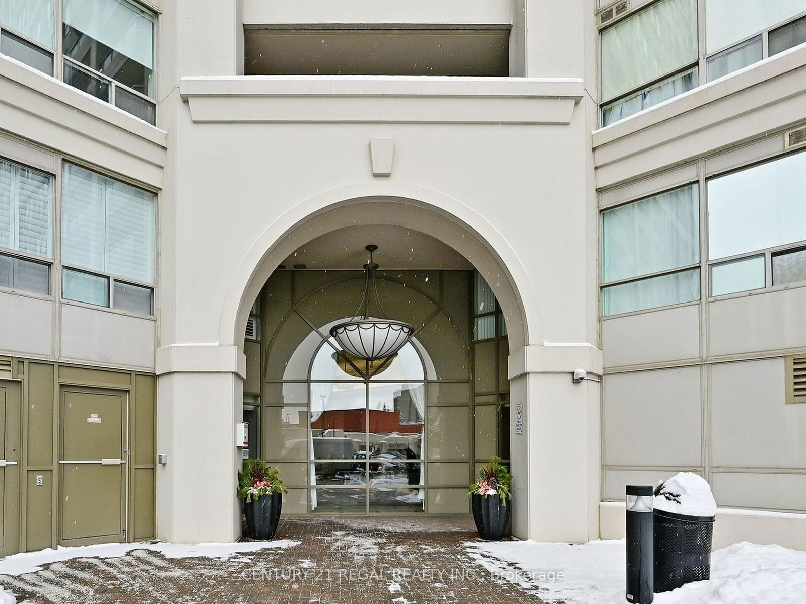 Condo for sale at 607-9017 Leslie Street, Richmond Hill, Beaver Creek Business Park, L4B 4R8 - MLS: N11965632