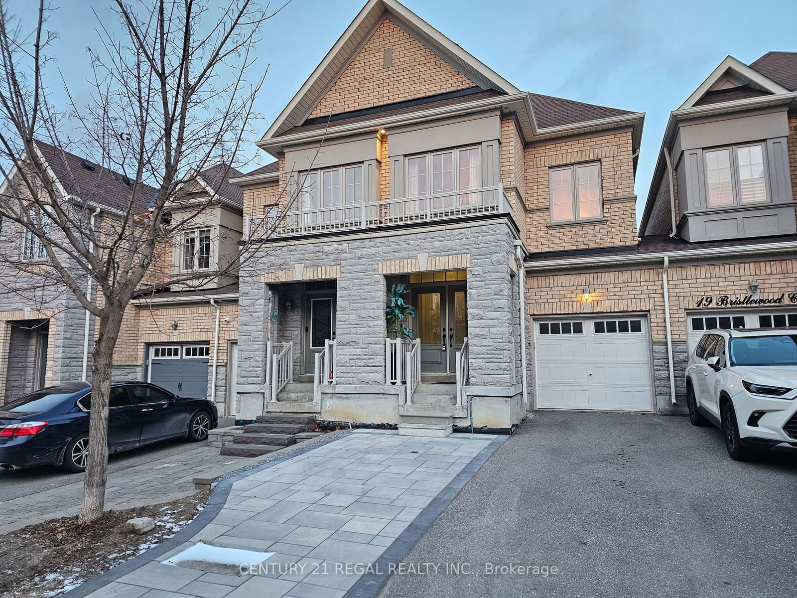 Townhouse for lease at 17 Bristlewood Crescent, Vaughan, Patterson, L4J 9K7 - MLS: N11965688