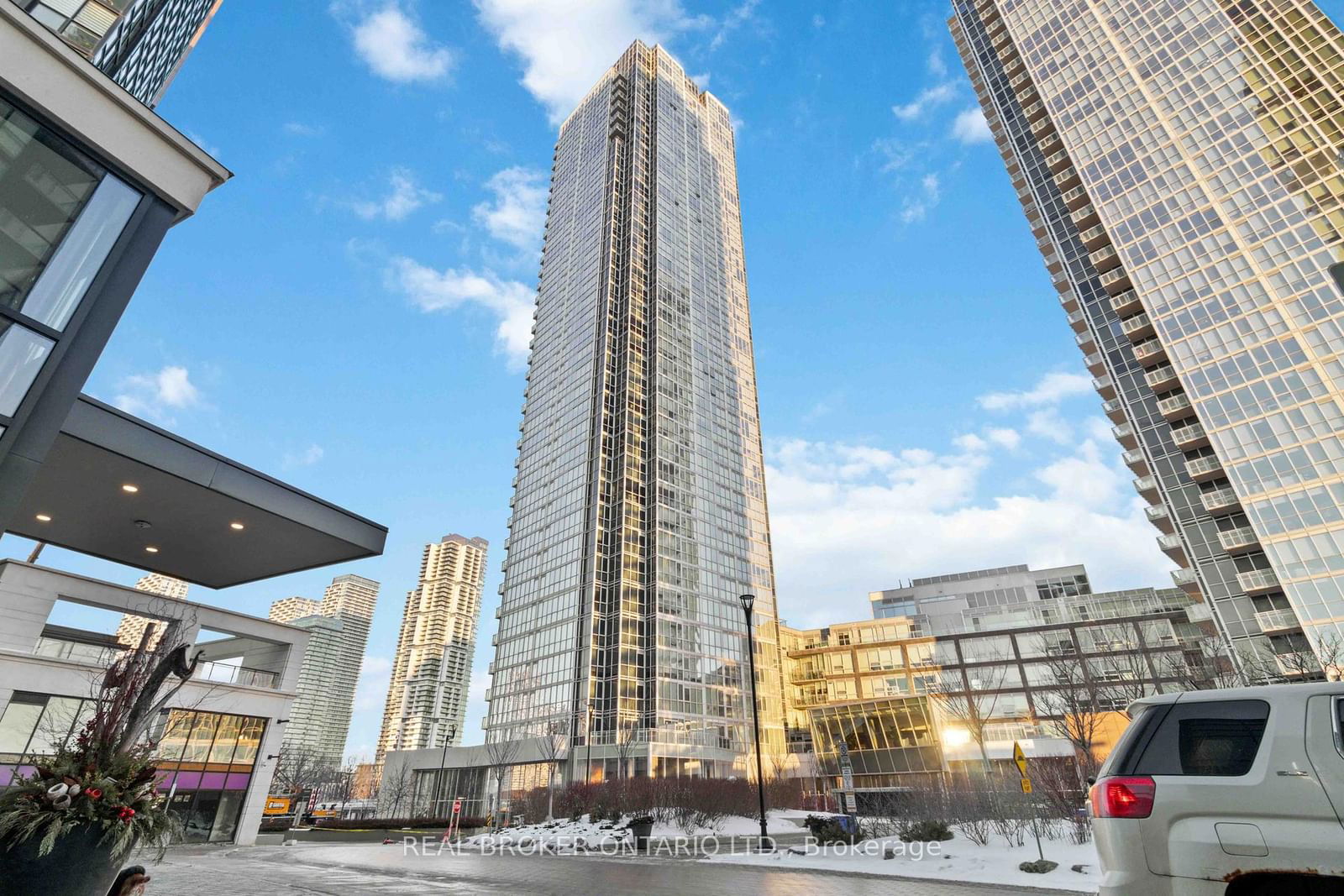 Condo leased at 3102-2916 Highway 7, Vaughan, Vaughan Corporate Centre, L4K 0K6 - MLS: N11965704