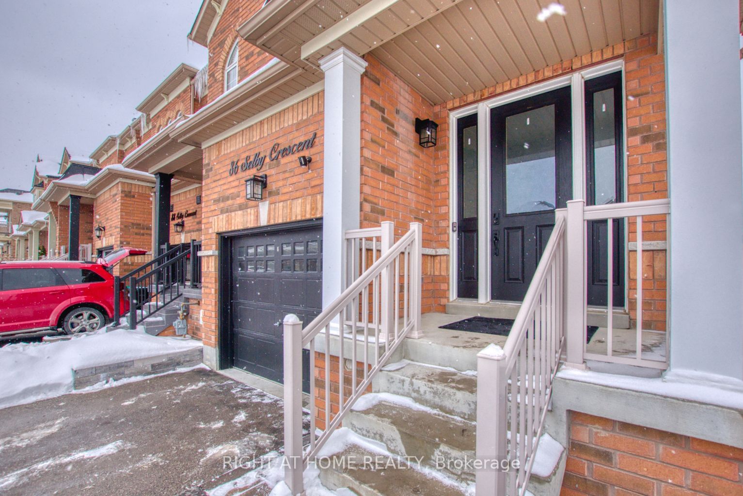 Townhouse for sale at 86 Selby Crescent, Bradford West Gwillimbury, Bradford, L3Z 0V3 - MLS: N11965844