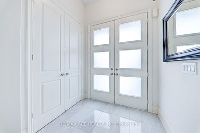 122 Steam Whistle Dr, Whitchurch-Stouffville - Stouffville image-0-2