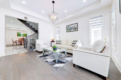 122 Steam Whistle Dr, Whitchurch-Stouffville - Stouffville image-0-3