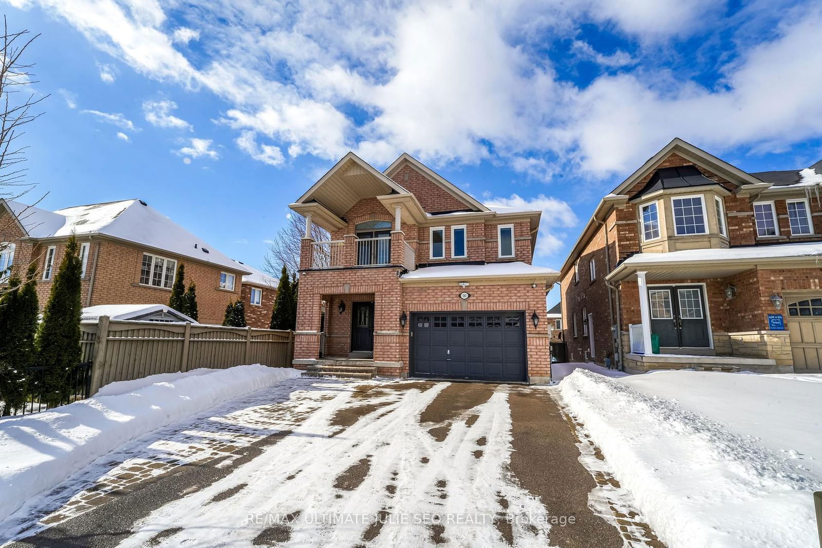 Detached House sold at 161 Black Maple Crescent, Vaughan, Patterson, L6A 4G6 - MLS: N11966560