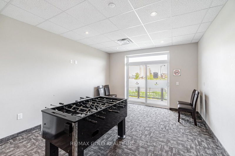 home for lease on 203-39 New Delhi Drive