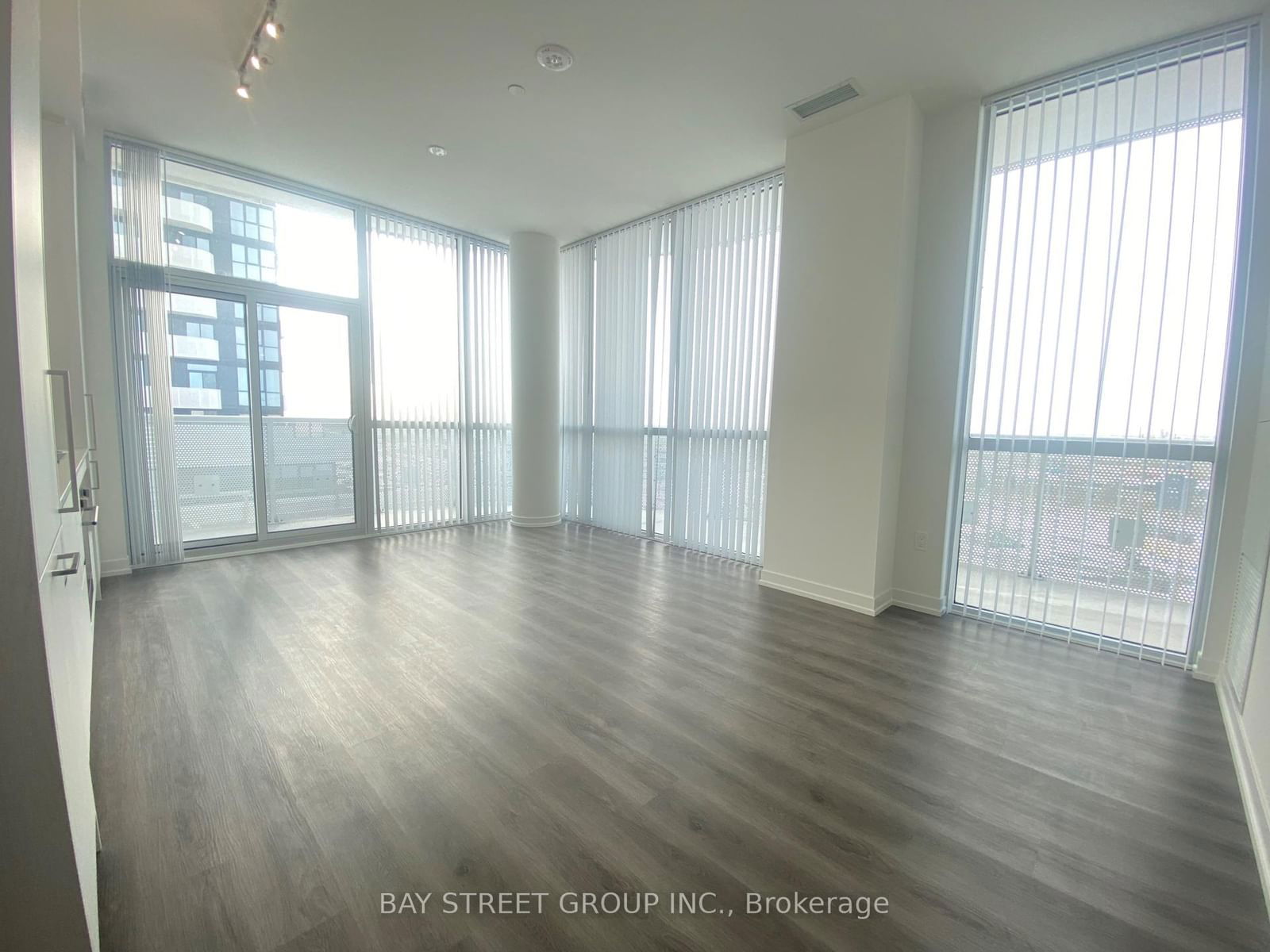 Condo for lease at 608-225 Commerce Street, Vaughan, Vaughan Corporate Centre, L4K 0P9 - MLS: N11966691