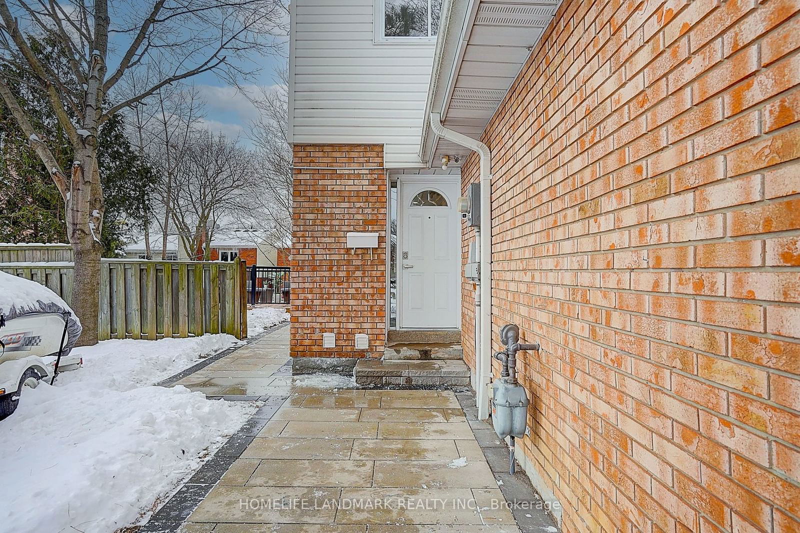 Townhouse for sale at 38 West Borough Street, Markham, Aileen-Willowbrook, L3T 4X5 - MLS: N11966789