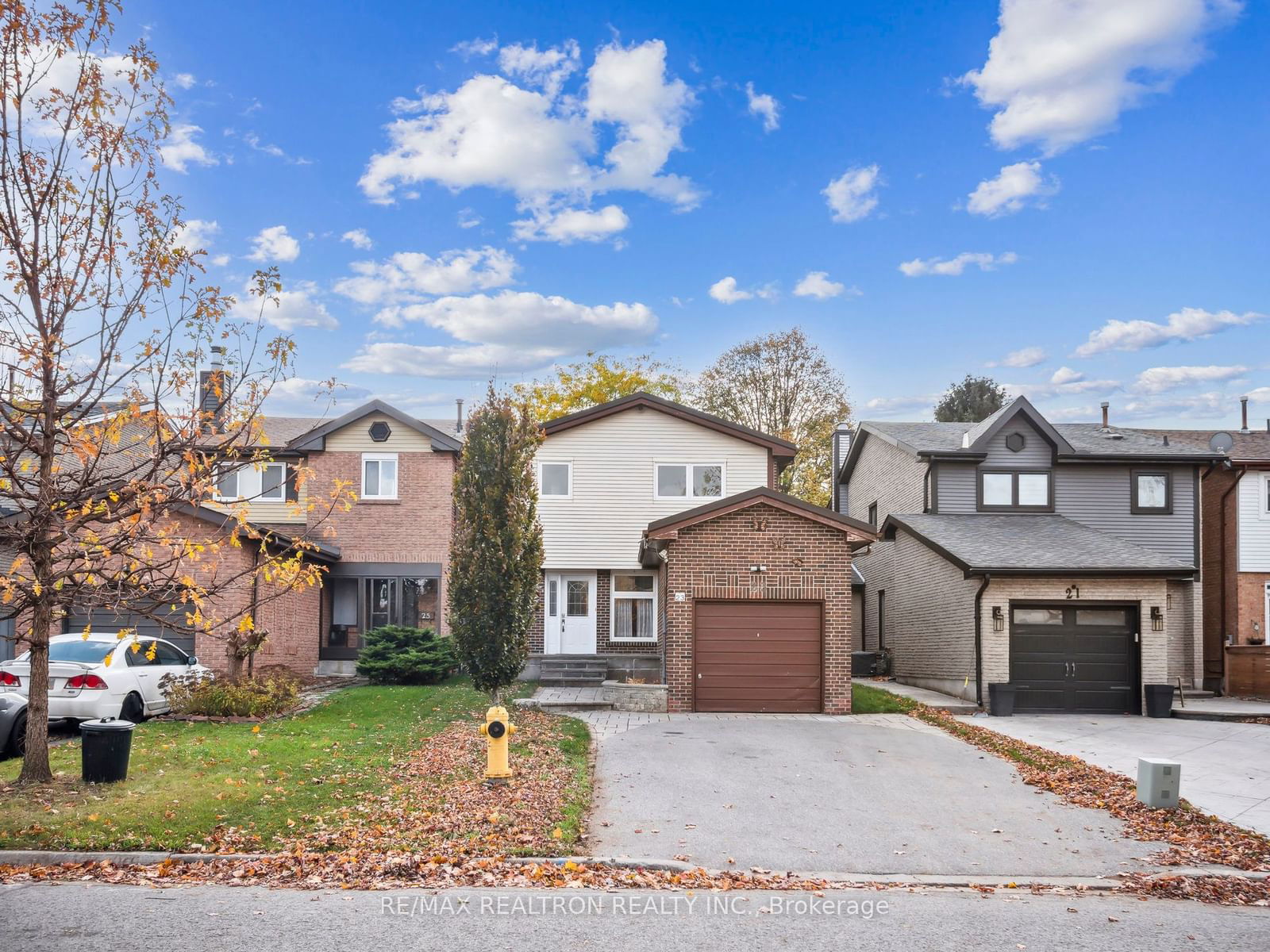 Detached House sold at 23 Durie Lane, Markham, Aileen-Willowbrook, L3T 5H4 - MLS: N11967601